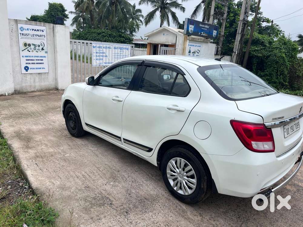 Maruti Suzuki Dzire 2017-2020 1.2 Vxi Amt, 2019, Petrol