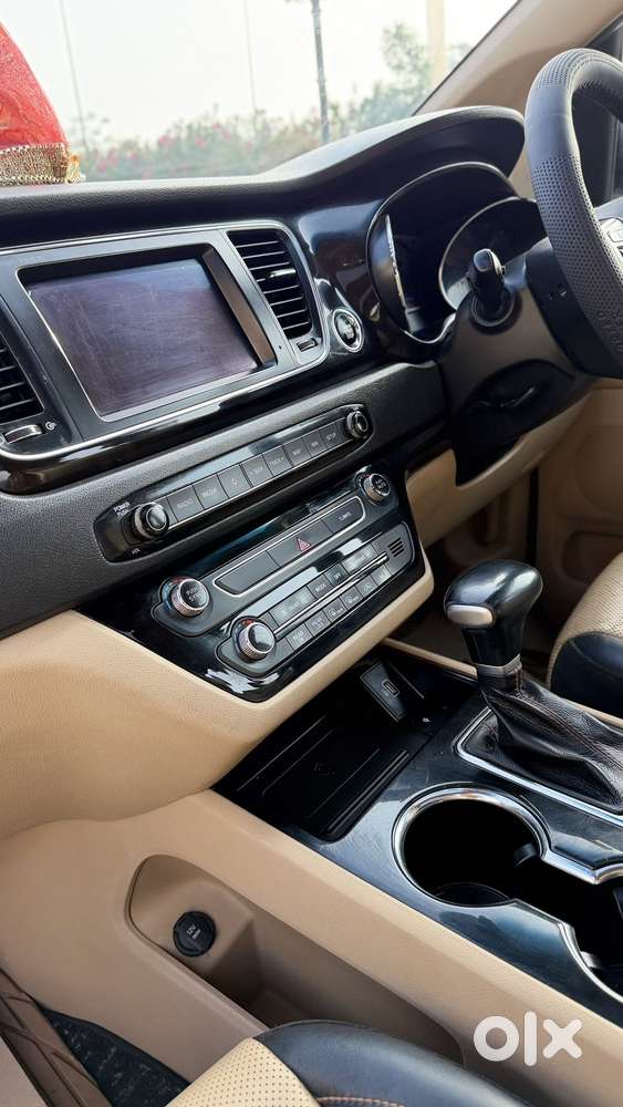 Kia Carnival Limousine, 2021, Diesel