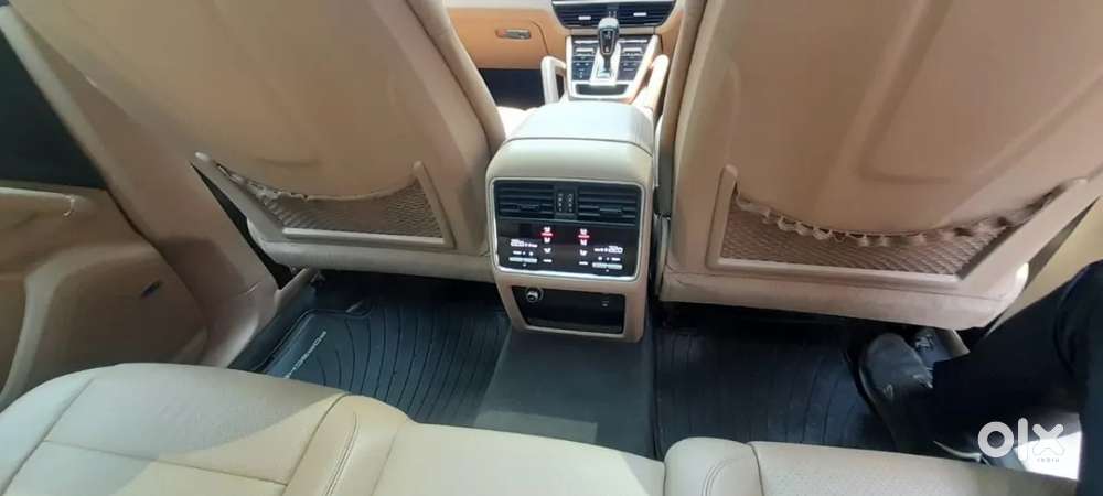 Porsche Cayenne, 2018, Petrol