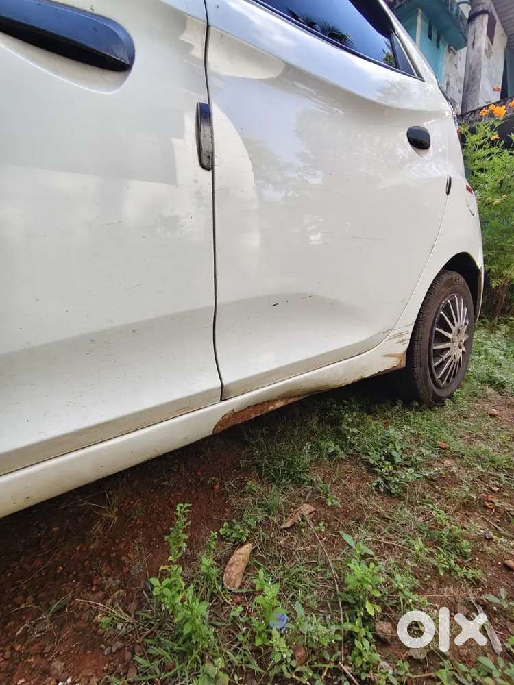 Hyundai Eon Petrol Manual 2017 Year