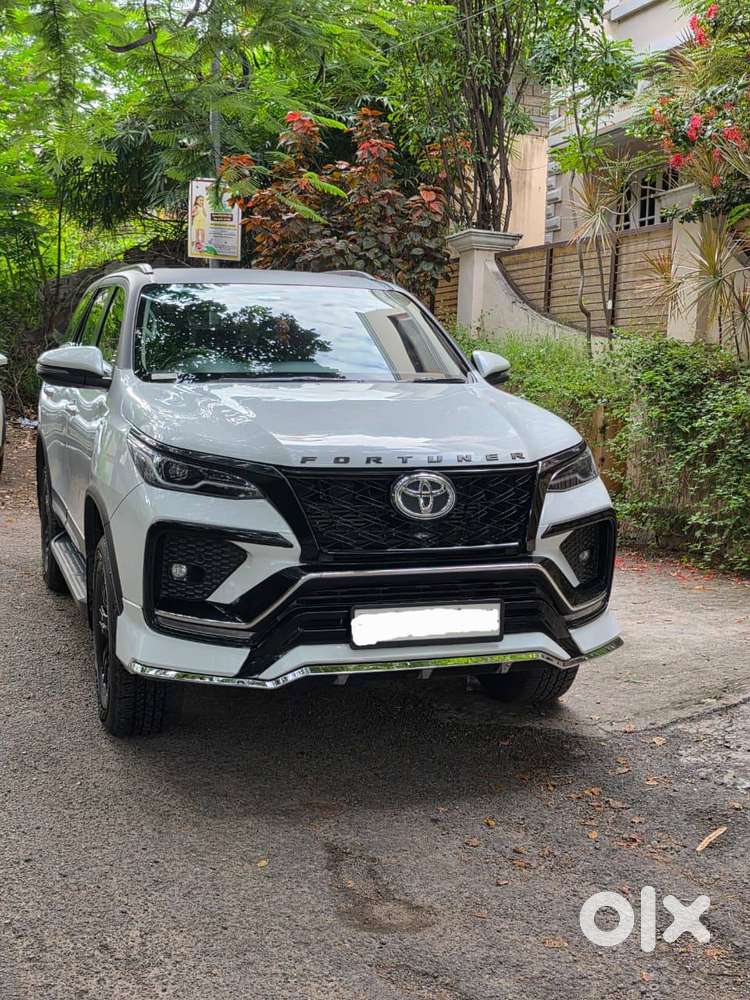 Toyota Fortuner Leader 2025