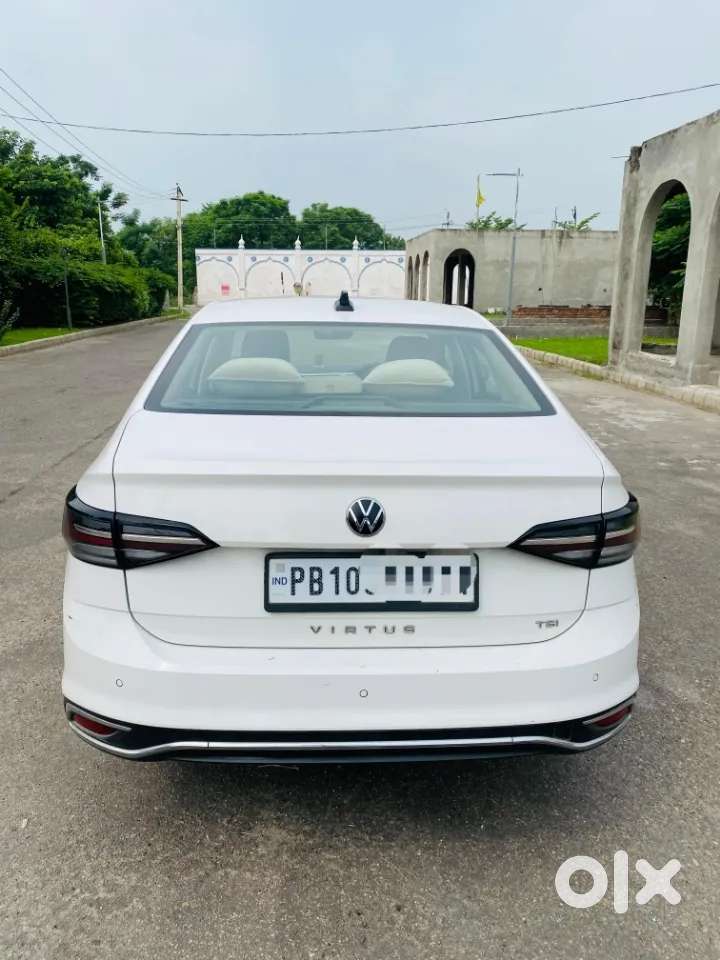 Volkswagen Virtus Topline 1.0 Tsi Mt, 2023, Petrol