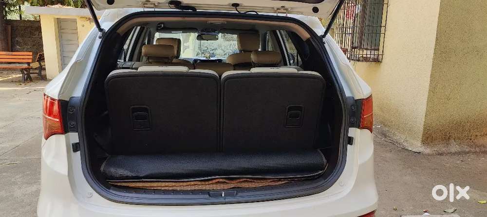 2015 Hyundai Santa Fe 4x2 Automatic Diesel – Single Owner