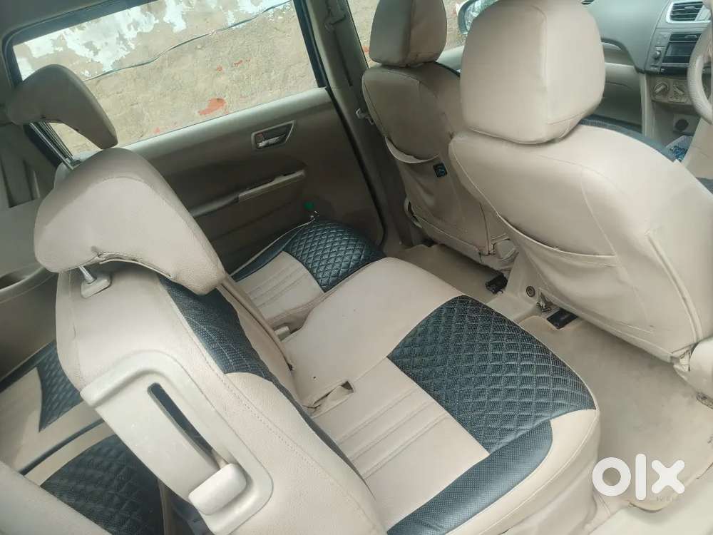 Maruti Suzuki Ertiga 2017 पेट्रोल मैन्युअल