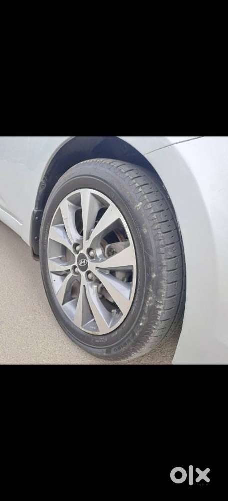 Hyundai Verna 2016-2017 1.6 Crdi At Sx Option, 2016, Diesel