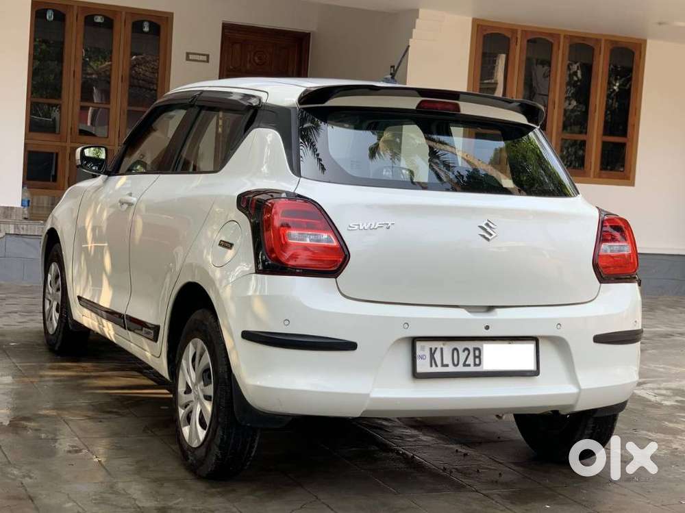 Maruti Suzuki Swift 2018 Amt Vxi, 2021, Petrol