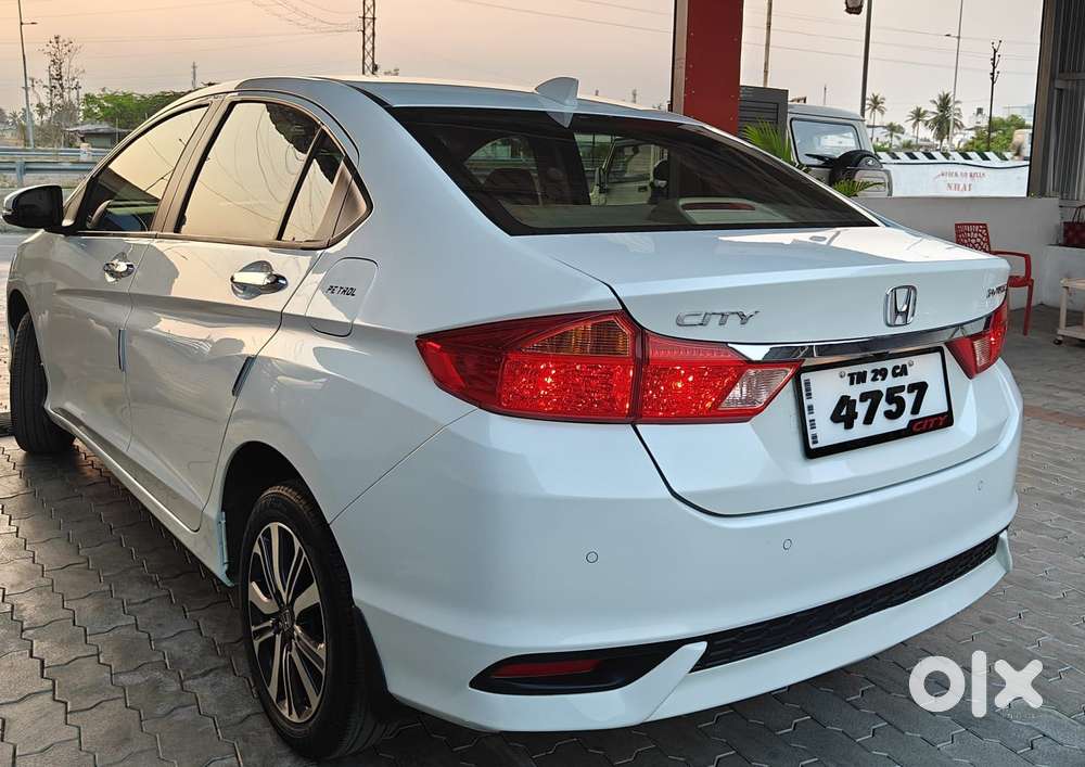 Honda City 1.5 V 4th Gen I-vtec Mt, 2022, Petrol
