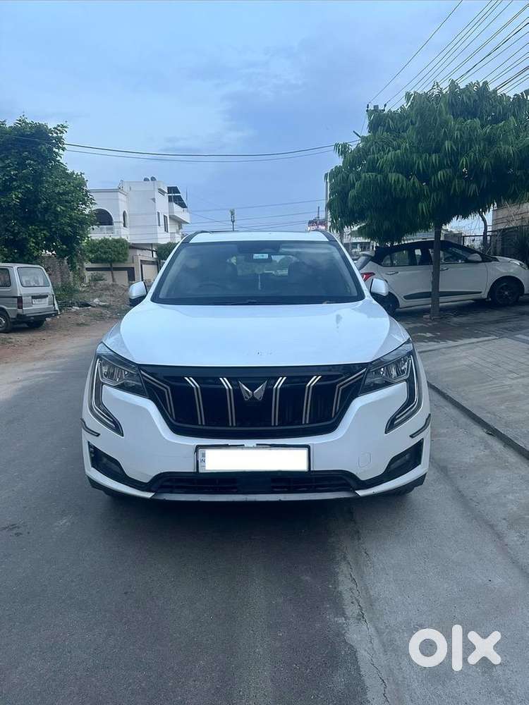Mahindra Xuv700 2024 (oct) Diesel Ax7 Automatic 100% - Well Maintained