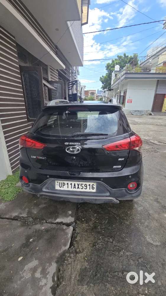 Hyundai I20 Active Sx Diesel | 1.4 Crdi | 6-speed Manual | Top Variant