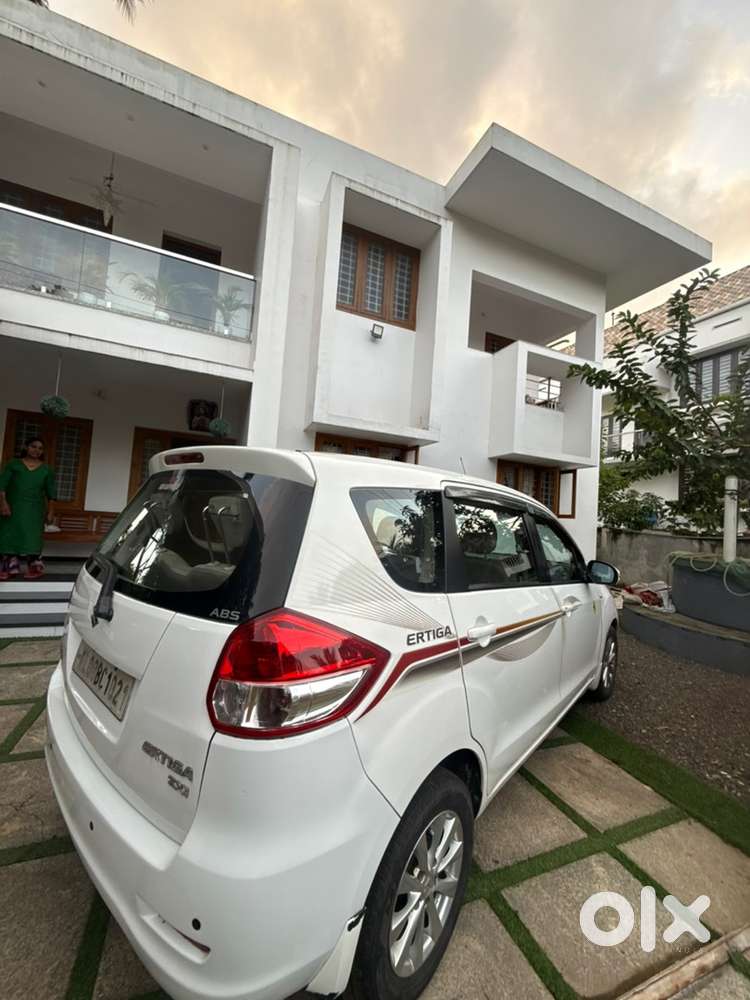 2013 Maruti Ertiga Petrol Manual Car