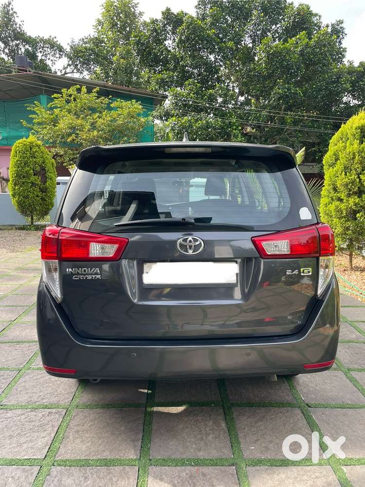 Toyota Innova Crysta 2017