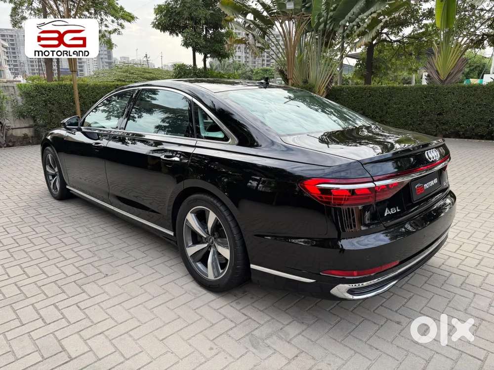 Audi A8 L, 2022, Petrol