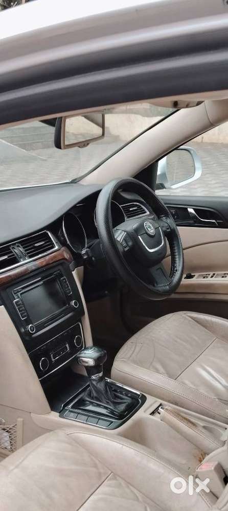 Skoda Superb 1.8 Elegance Tsi At, 2009, Petrol