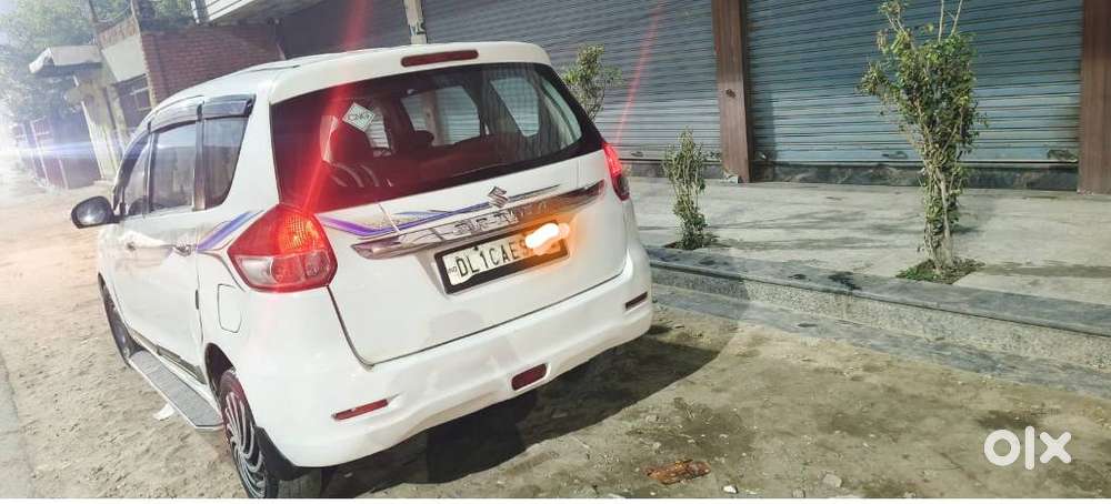 Maruti Suzuki Ertiga 1.4 Vxi Anniversary Edition, 2016, Cng & Hybrid..