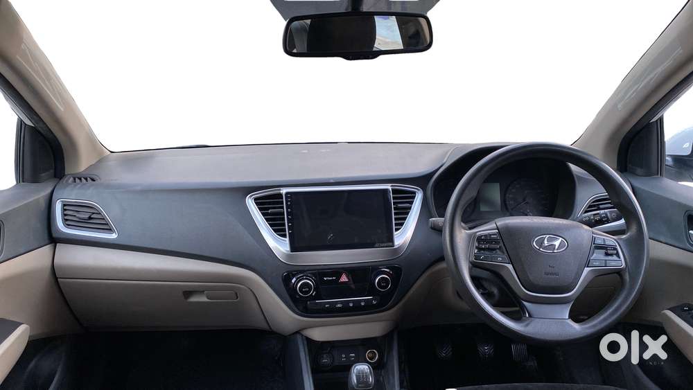 Hyundai Verna 1.6 Vtvt Sx, 2018, Petrol