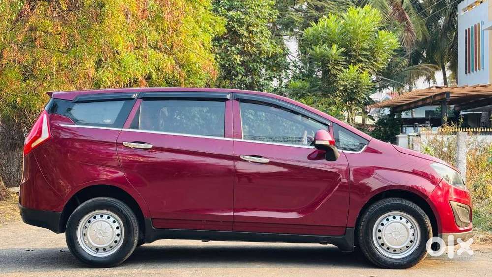 Mahindra Marazzo M2, 2019, Diesel