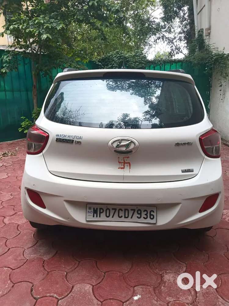 Hyundai Grand I10 2015 Petrol Well Maintained