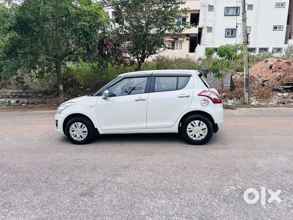 Maruti Suzuki Swift 1.2 Vxi (o), 2014, Petrol
