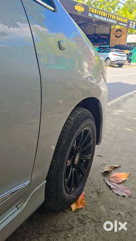 Toyota Innova 2004-2011 2.5 G4 Diesel 7-seater, 2009, Diesel