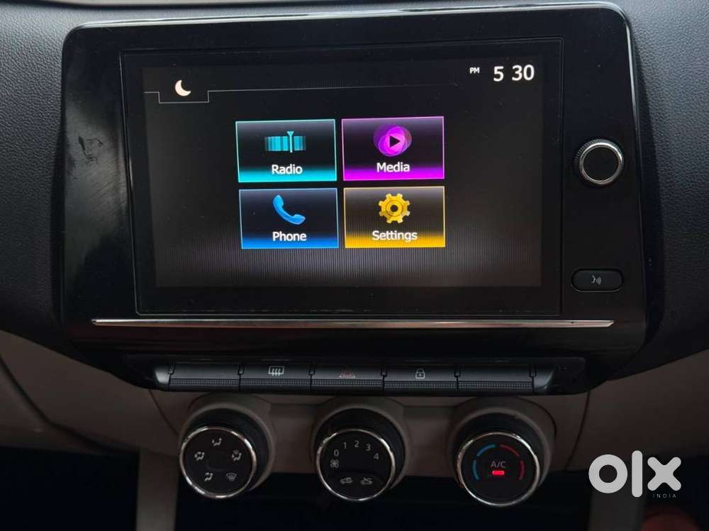 Renault Triber Rxz, 2022, Petrol