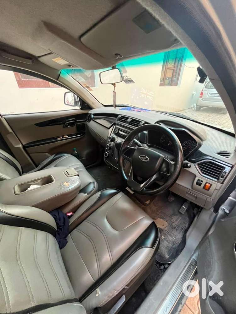 Mahindra Kuv 100 2016