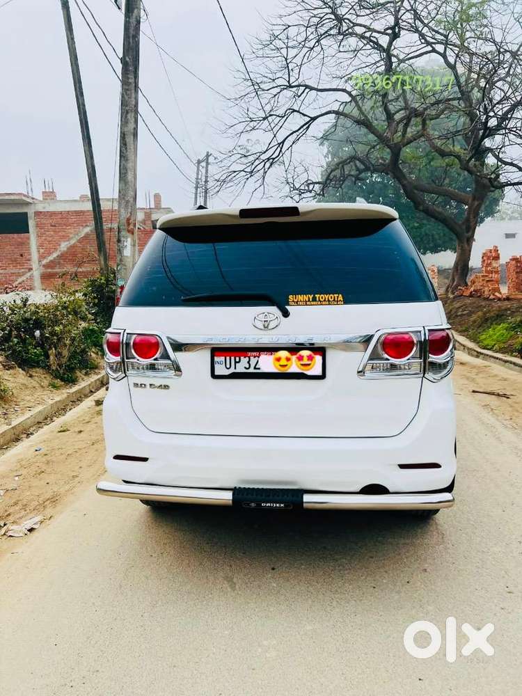 (argent,sale) Fortuner Car Diesel Well Maintained