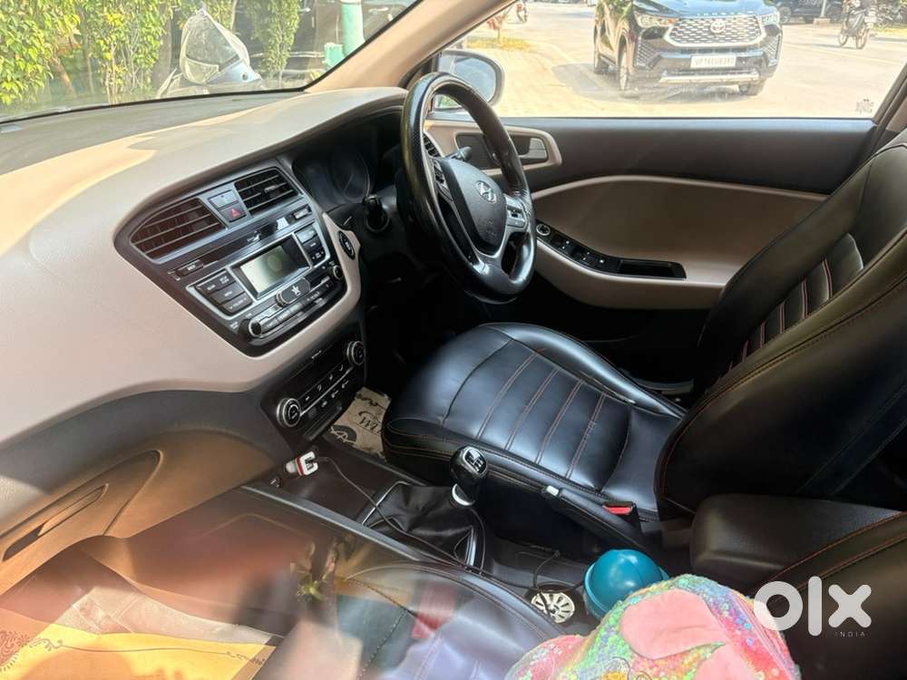 Army Officer Driven Hyundai Elite I20 Petrol Manual 2017