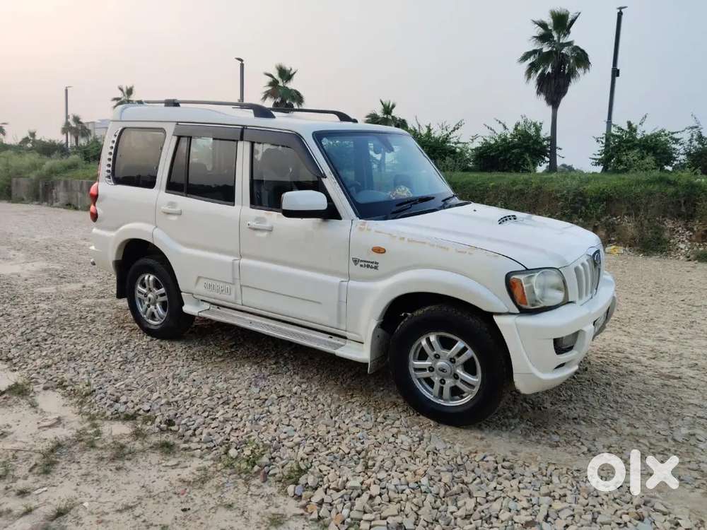 Mahindra Scorpio Vlx 2012