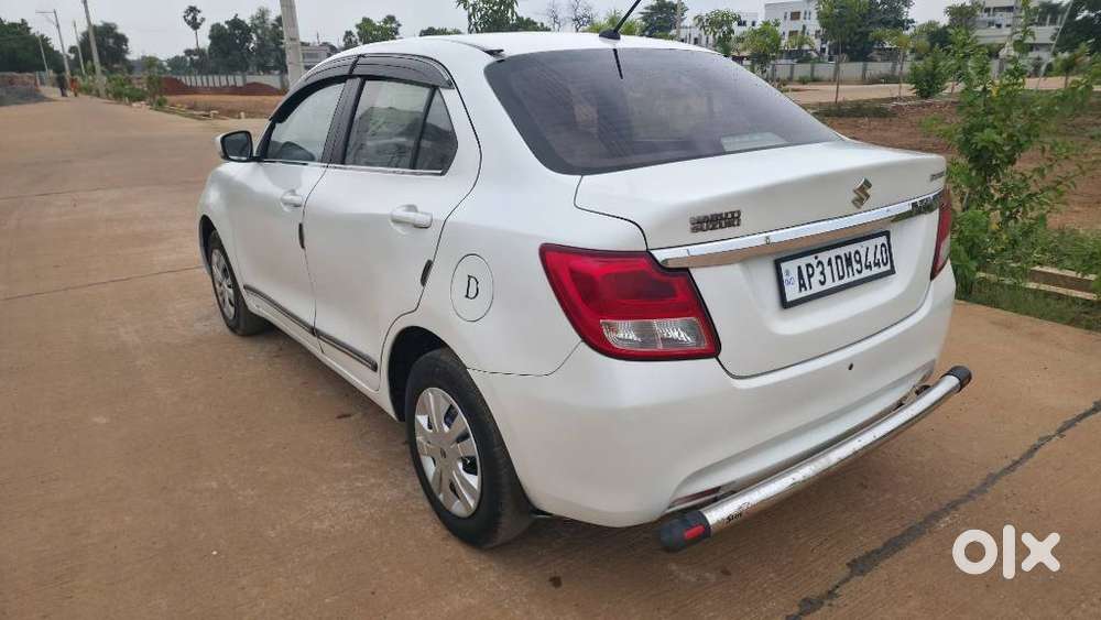 Maruti Suzuki Swift Dzire Vdi Optional, 2018, Diesel