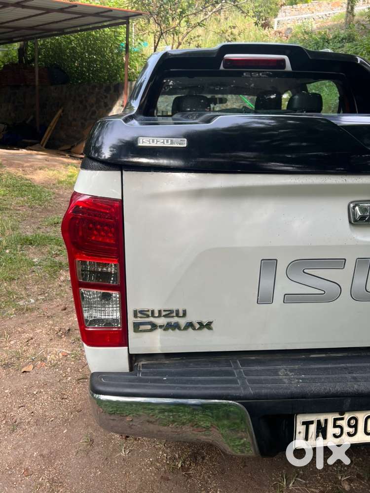Isuzu D-max V-cross High End With Pure Leather Seats