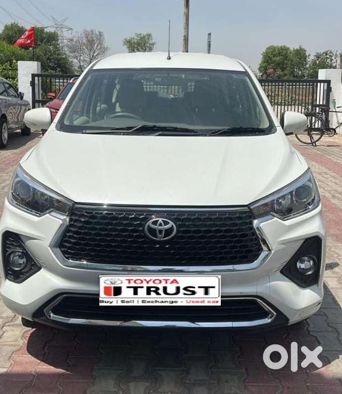 Toyota Rumion V At, 2024, Petrol