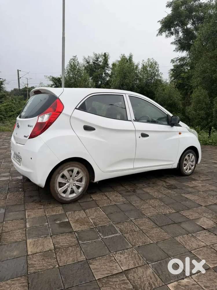 Hyundai Eon Magna + 2014