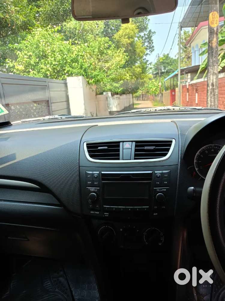 Maruti Suzuki Swift 2016 Petrol 86000 Km Driven