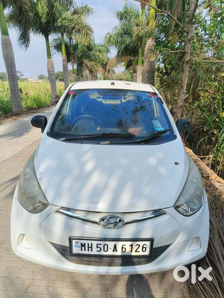 2016 Hyundai Eon Era+  Petrol  Manual  White  Well Maintained
