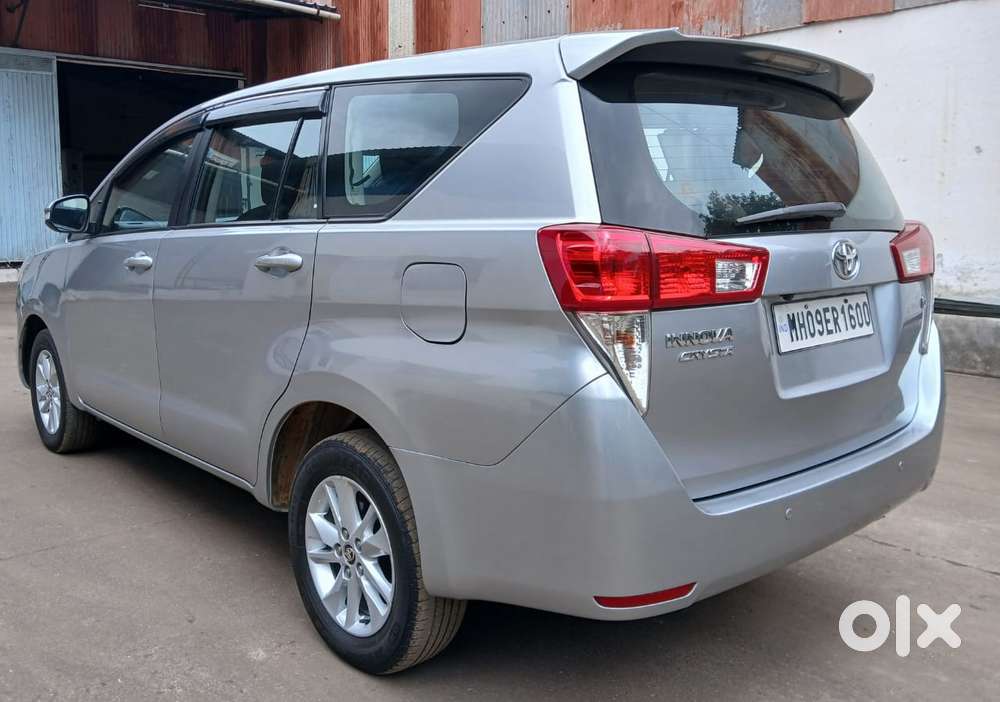 Toyota Innova Crysta 2.8 Gx At 8 Seater, 2017, Diesel