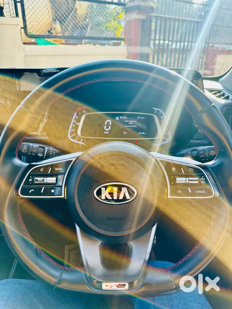 Kia Sonet 2020 Petrol Well Maintained