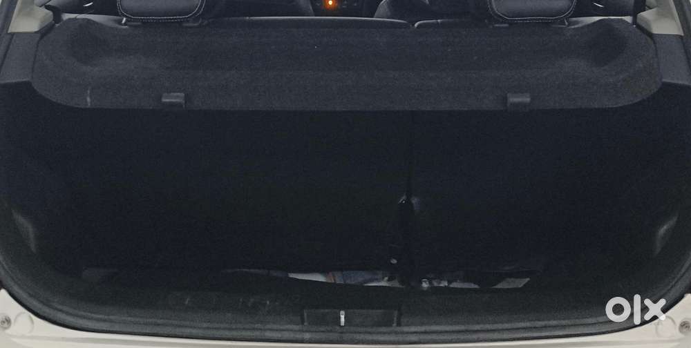 Maruti Suzuki Swift Zxi, 2016, Petrol