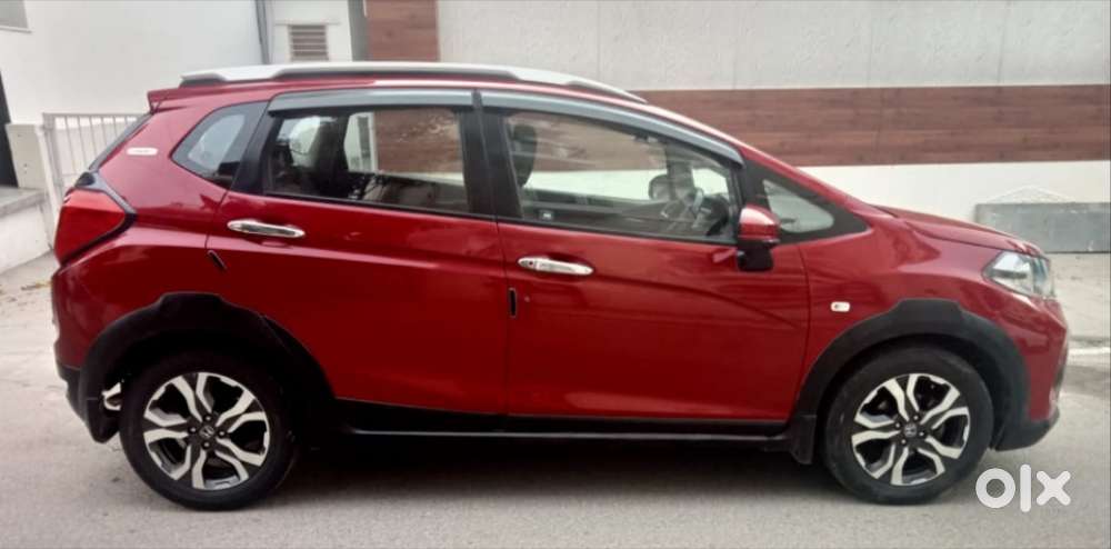 Honda WR-V i-VTEC S, 2018, Petrol