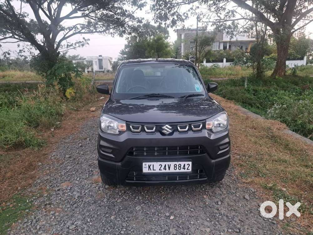 Maruti Suzuki S-presso Vxi, 2022, Petrol