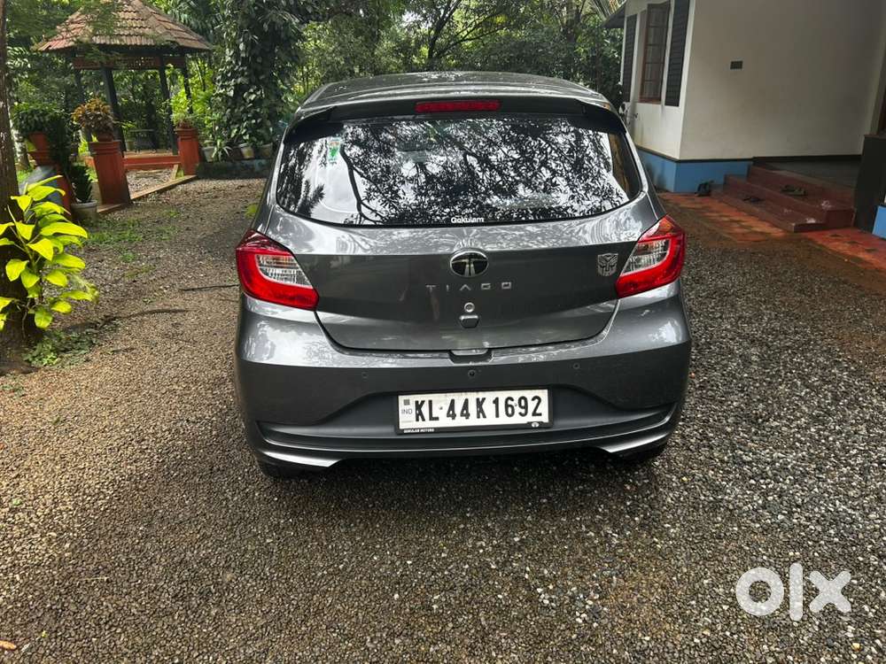 Tata Tiago Petrol 2026
