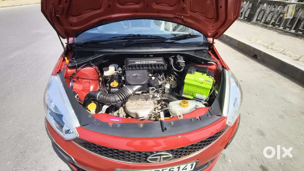 Tata Tiago 1.2 Revotron Xta, 2018, Petrol