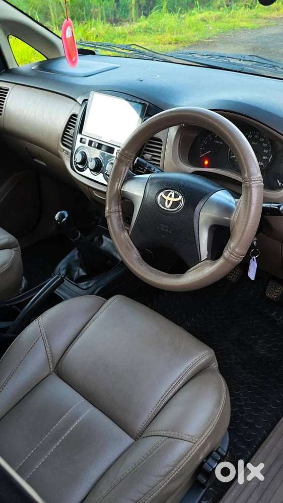 Toyota Innova 2.5 G (diesel) 7 Seater, 2015, Diesel