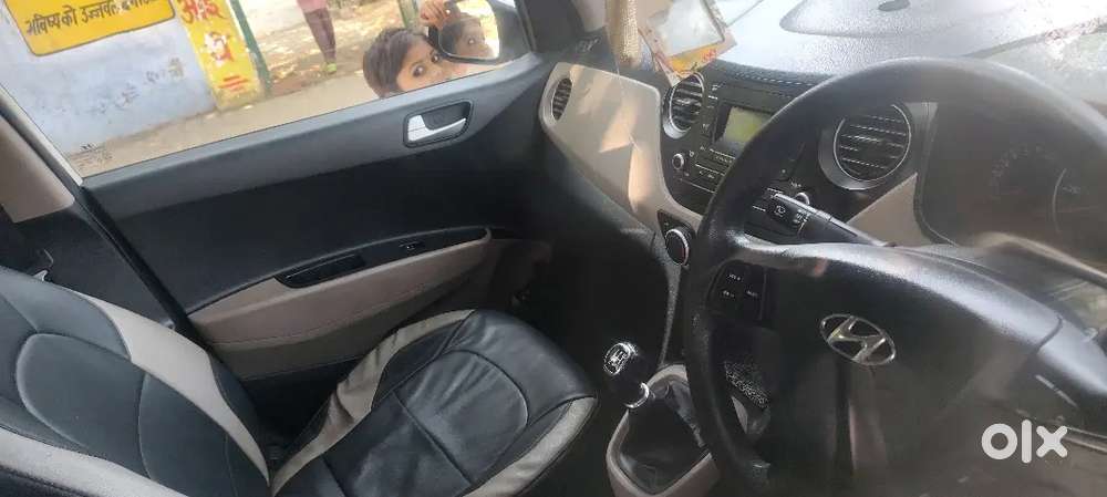 Hyundai Grand I10 2016 Petrol 74600 Km Driven