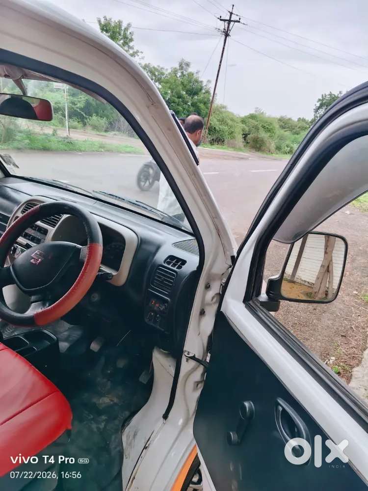 Maruti Suzuki Eeco 2022 Variant Smiles 7 Seater