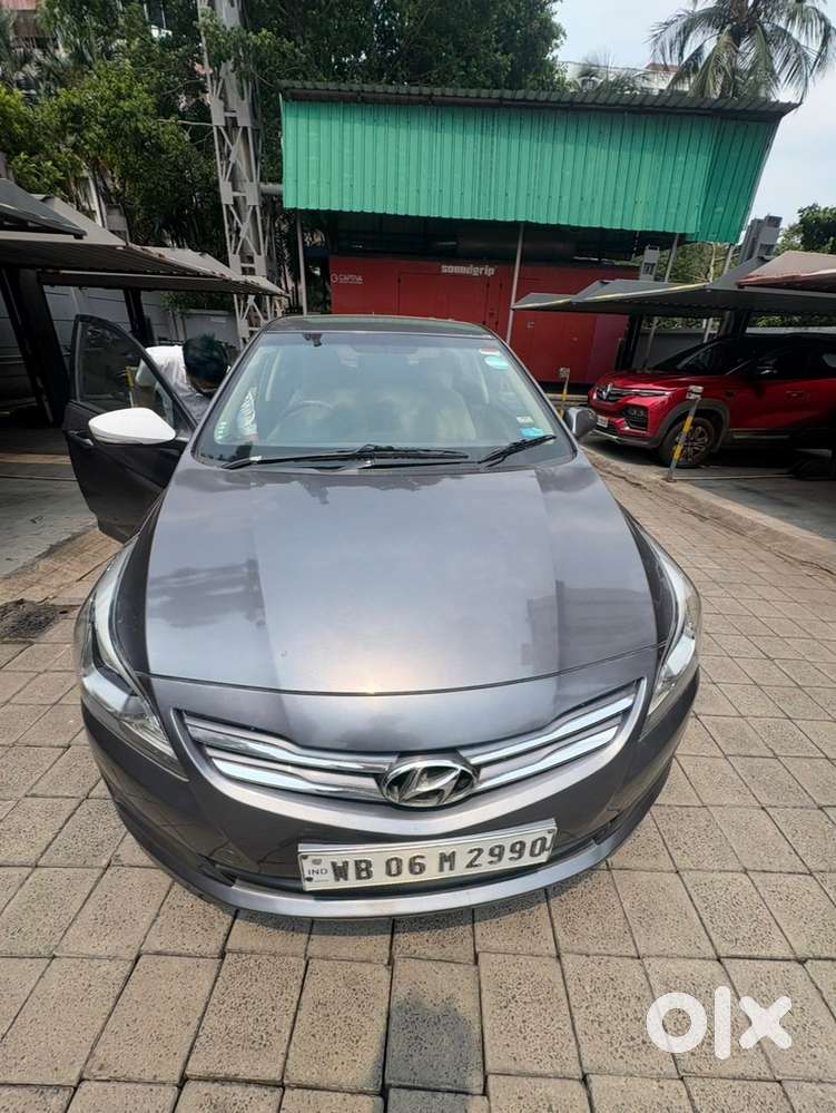 Hyundai Fluidic Verna 2015 Petrol 29000 Km Driven