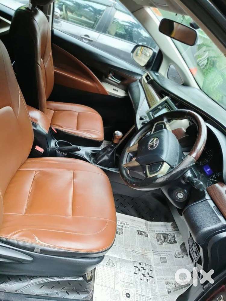 Toyota Innova Crysta 2.4 G Mt 8s, 2017, Diesel