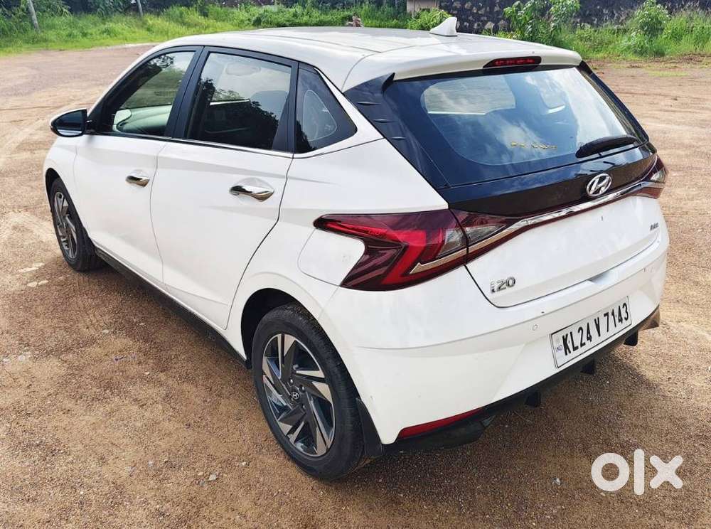 Hyundai I20 Asta 1.2 O With Sunroof, 2022, Petrol