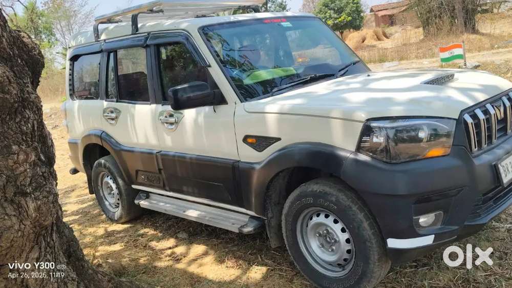 Mahindra Scorpio Diesel 2015