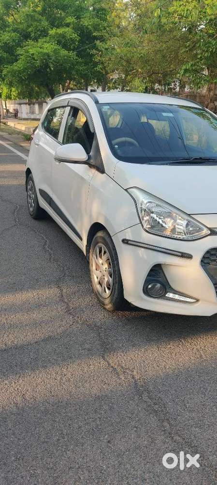 Hyundai Grand I10 1.2 Kappa Sportz (o), 2017, Petrol