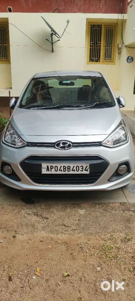 Hyundai Xcent 2015 Diesel Well Maintained
